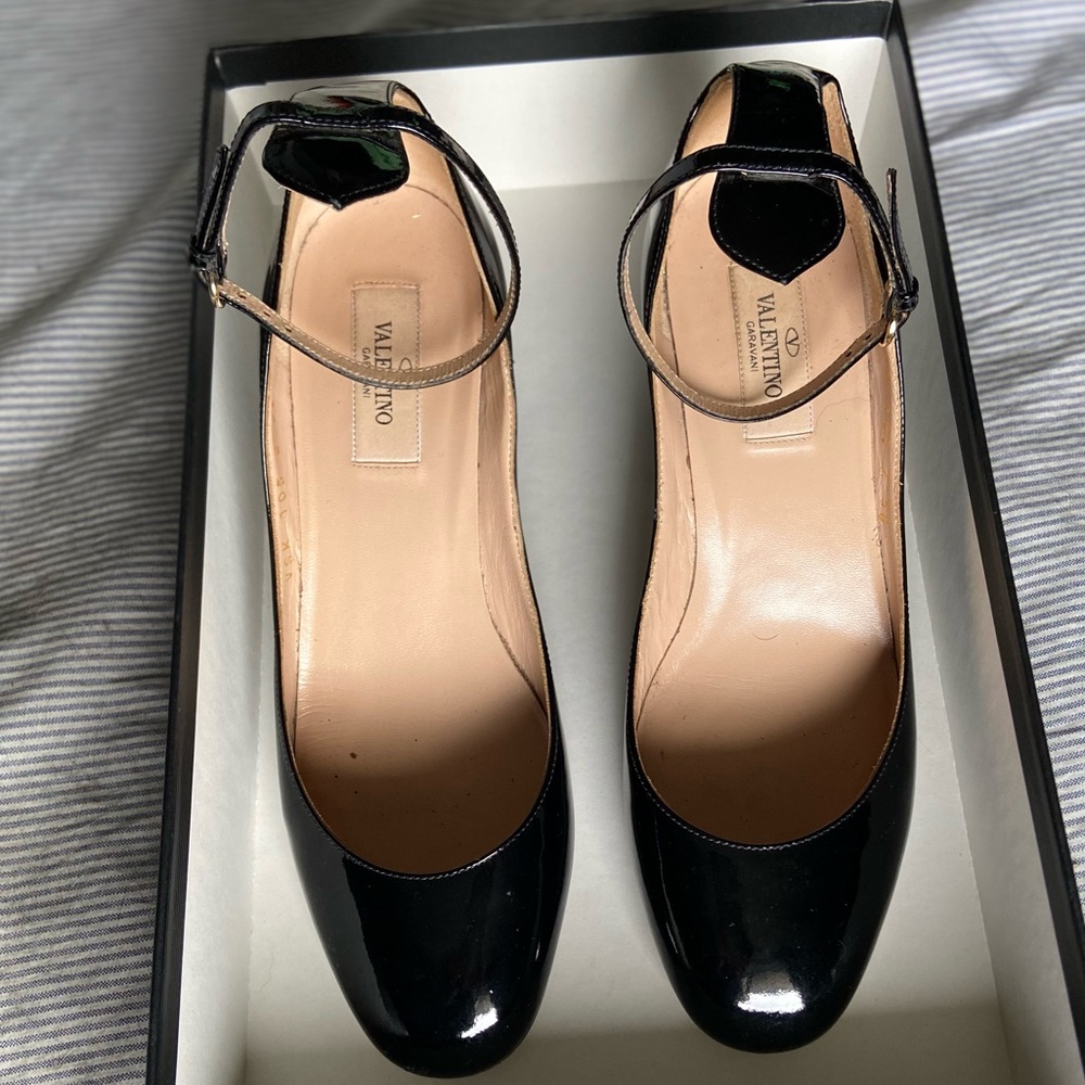 Valentino TanGo 60 Patent-Leather Pumps
